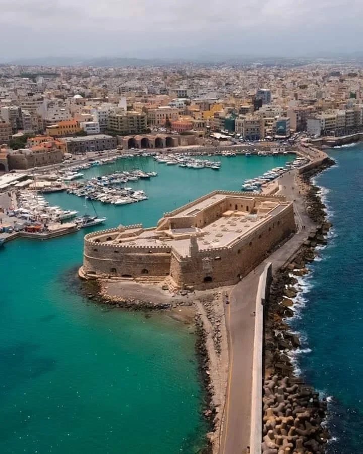 Busy port of Heraklion