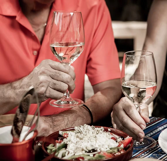 Experience a unique wine tasting in the heart of the vineyard